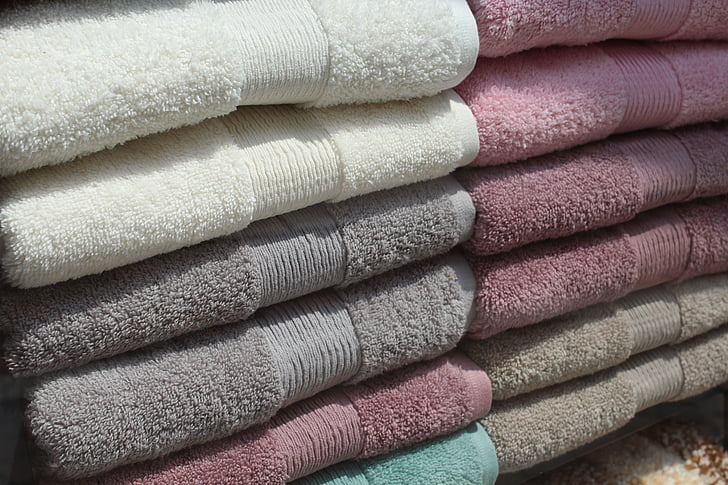 What Is the Best Bulk Towels for Short-Term Rentals?